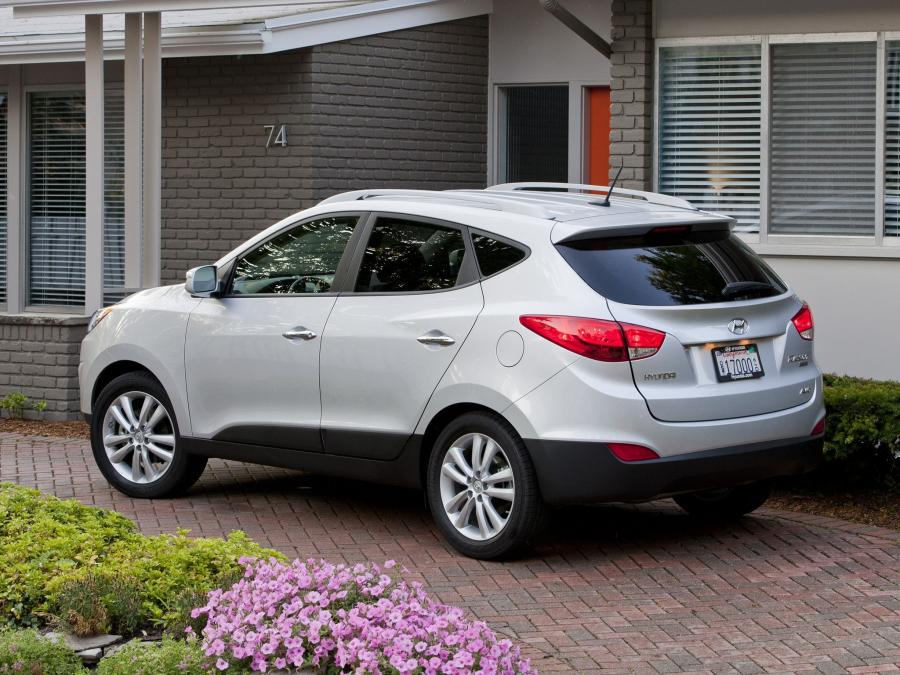  Hyundai Tucson 2010 года  (US) (фото 13 из 16)